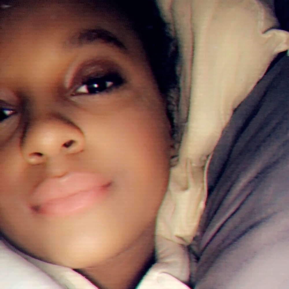 Meet your Posher, Lacee